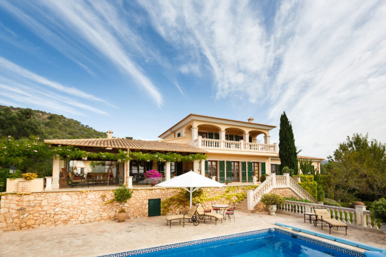 RELOCATING AUF MALLORCA